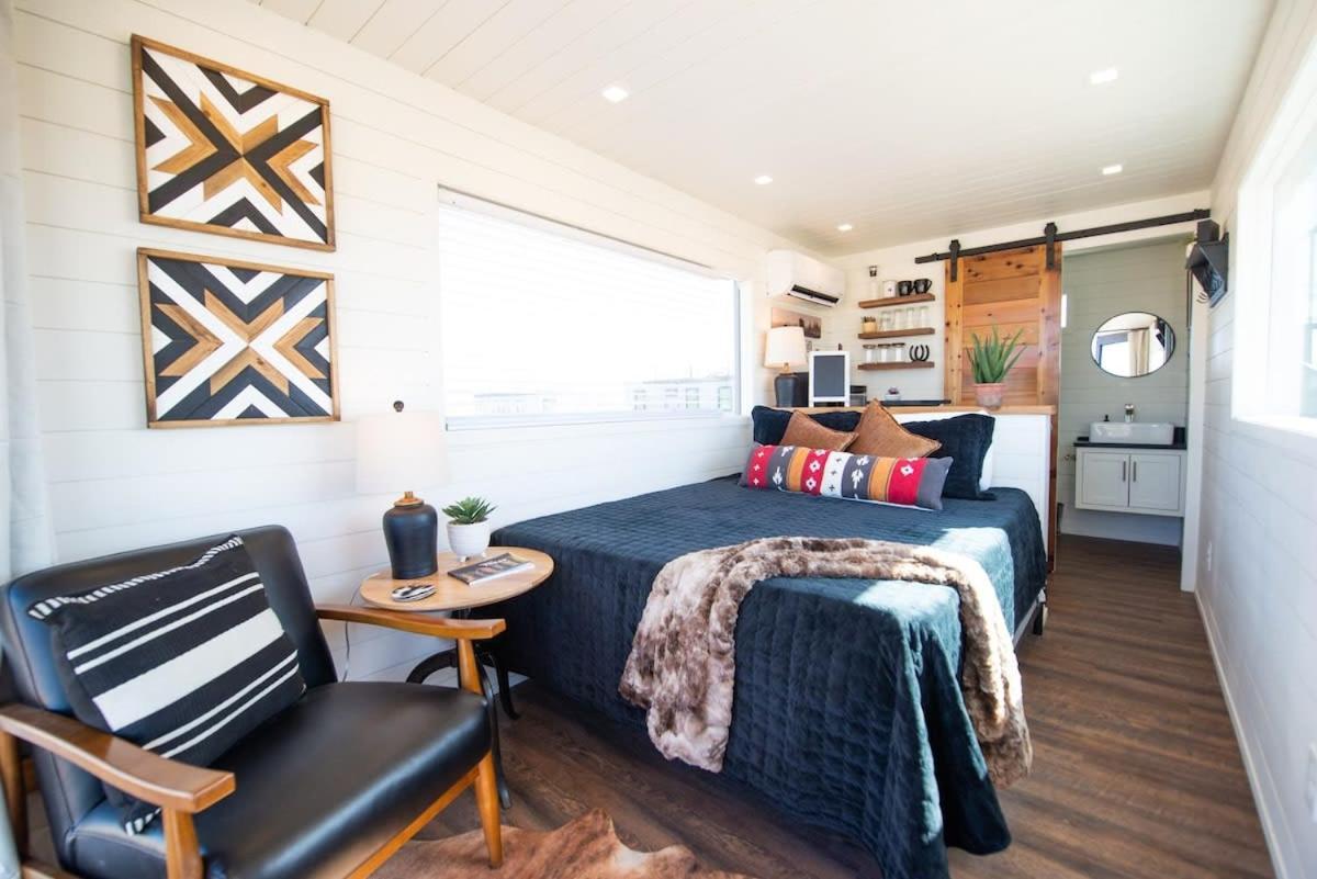 New The Buffalo-Shipping Container In Alpine Ngoại thất bức ảnh